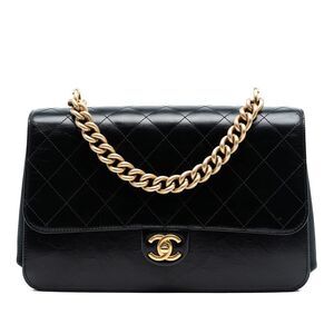 Chanel Paris Cosmopolite Aged Calfskin Straight Lined Flap